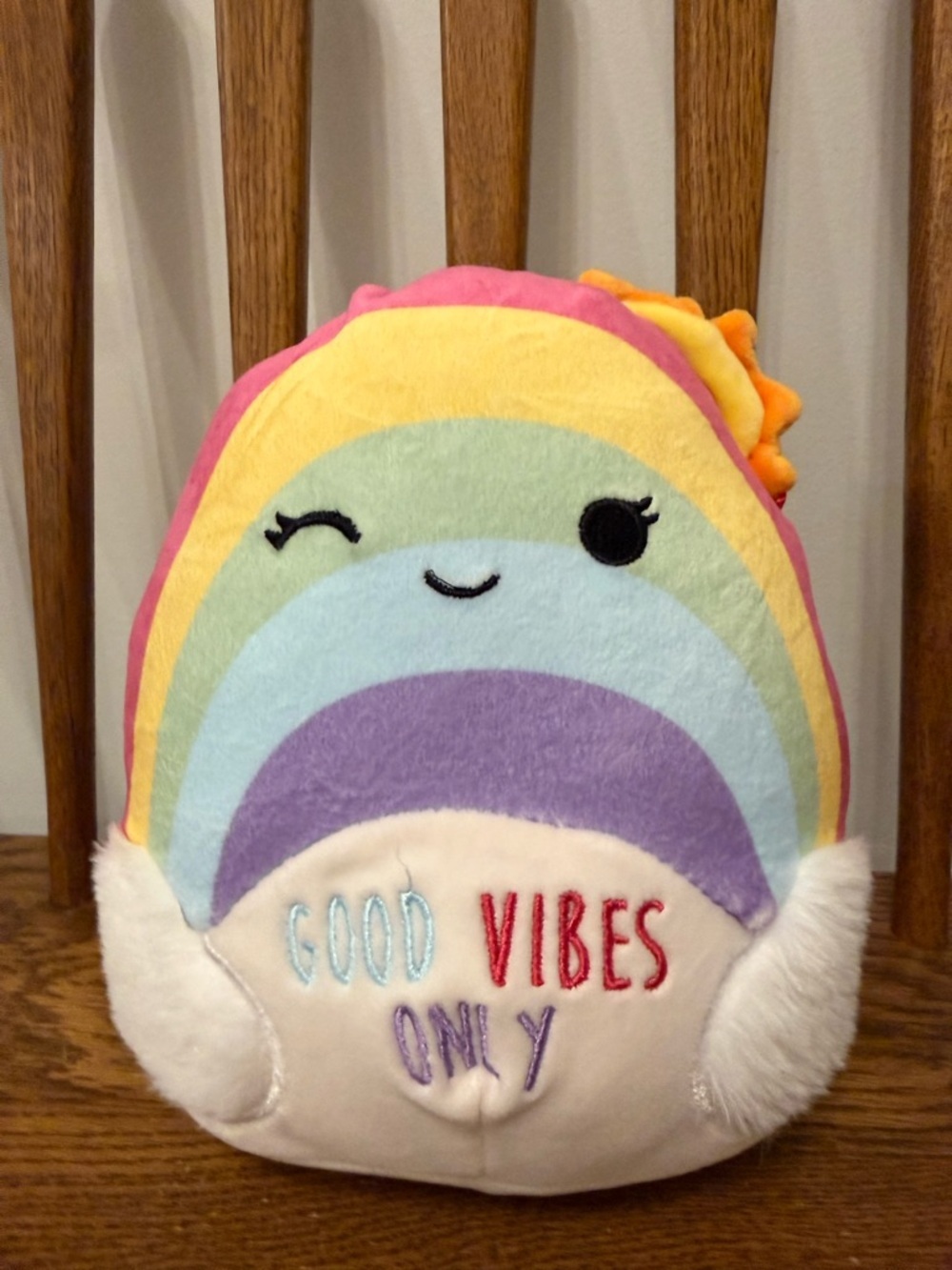 Squishmallow Vera the Rainbow – "Good Vibes Only" Edition